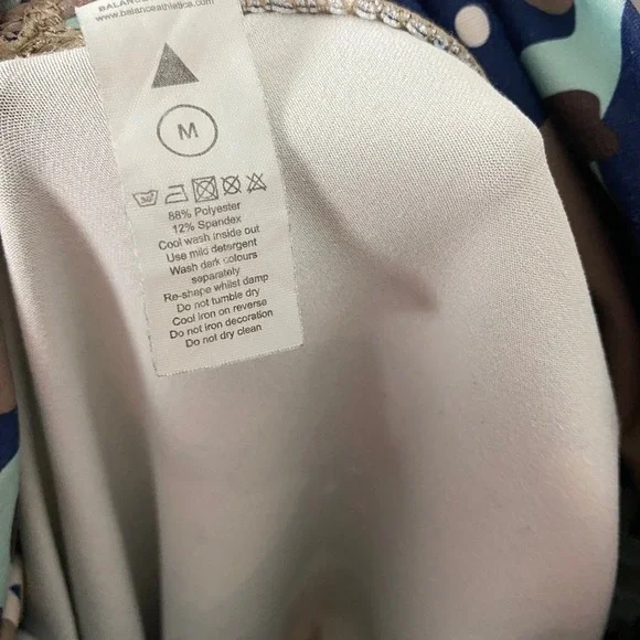 Balance Athletica Vitality Ascend Camo Leggings Womens Medium High Waist Workout - Picture 7 of 8